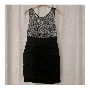 🤍 Express Satin and Lace Dress || Size 6